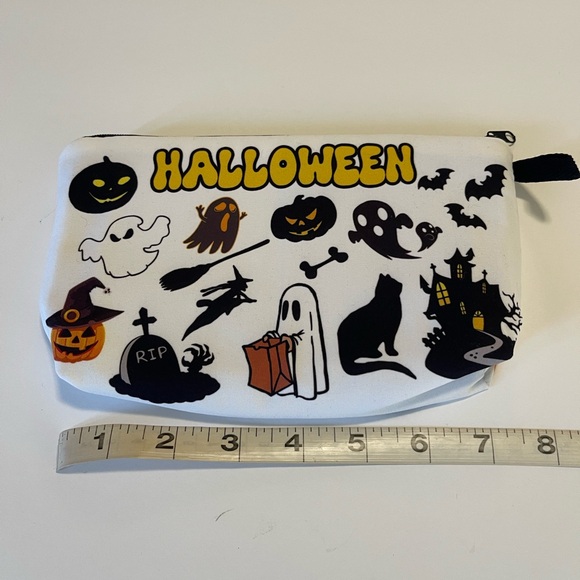 Halloween Earrings 4 Pairs Gift Set Ghosts Grim reaper Scream Hocus Pocus NWT - Picture 3 of 13